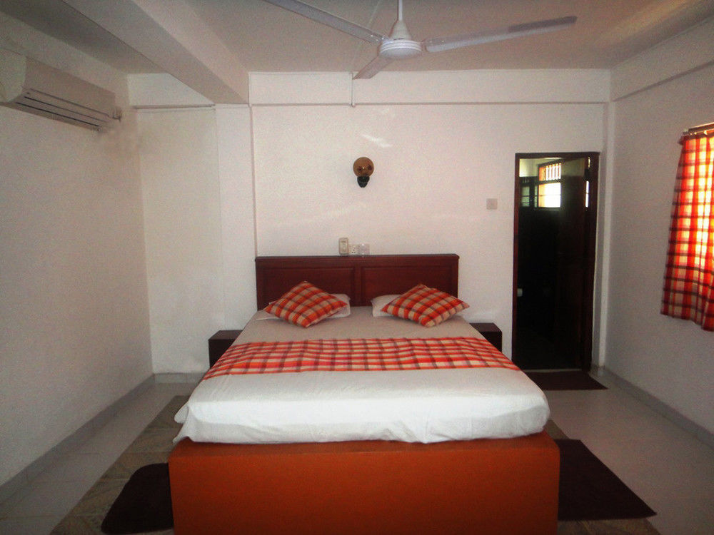 Ypsylon Tourist Resort Beruwala Esterno foto